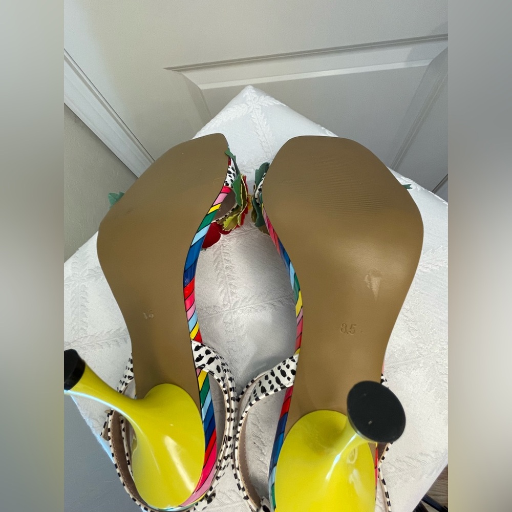 Betsy Johnson 4 inch Multicolor Kamdyn Pump Size 8.5 - Picture 9 of 10